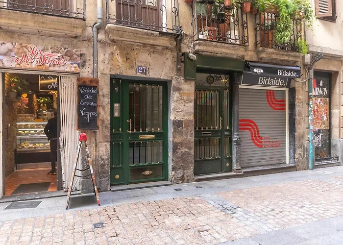 Old Town Xi By Aston * Bilbao