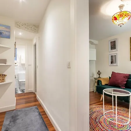 Old Town Xi By Aston *